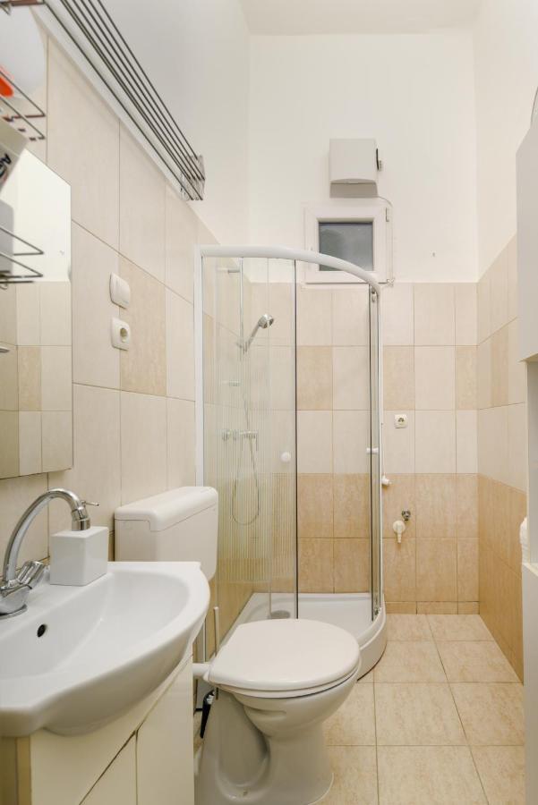Two Separate Rooms Apartment In City Center, Party District Budapesta Exterior foto